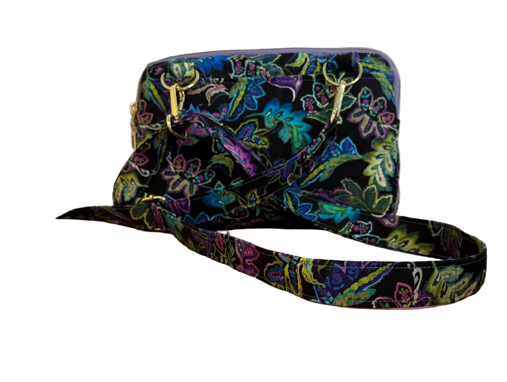 Leafy Falls Nook Bag