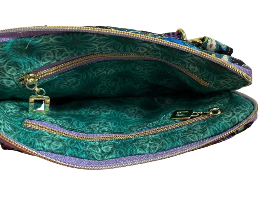Leafy Falls Nook Bag