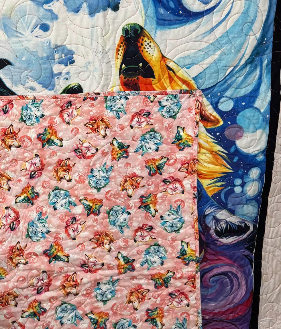 Moon Howling Quilt 69.5" x 76"