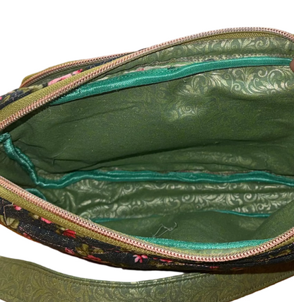 Garden Roses Vibe Bag (Misfit)