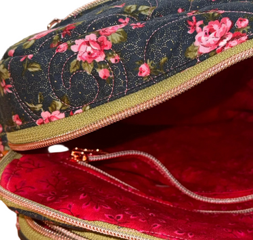 Garden Roses Echo Bag